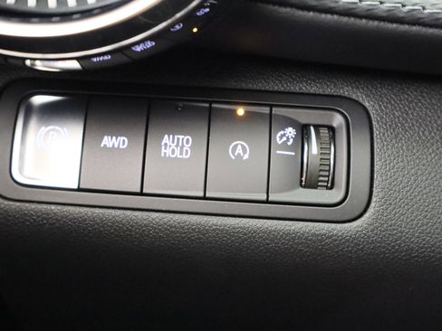 New 2026 Chevrolet Equinox LT w/ Convenience Package II AWD/4WD image 34
