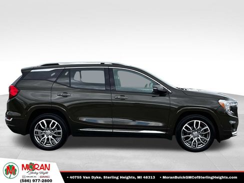 Certified 2023 GMC Terrain Denali w/ Denali Premium Package AWD/4WD image 6