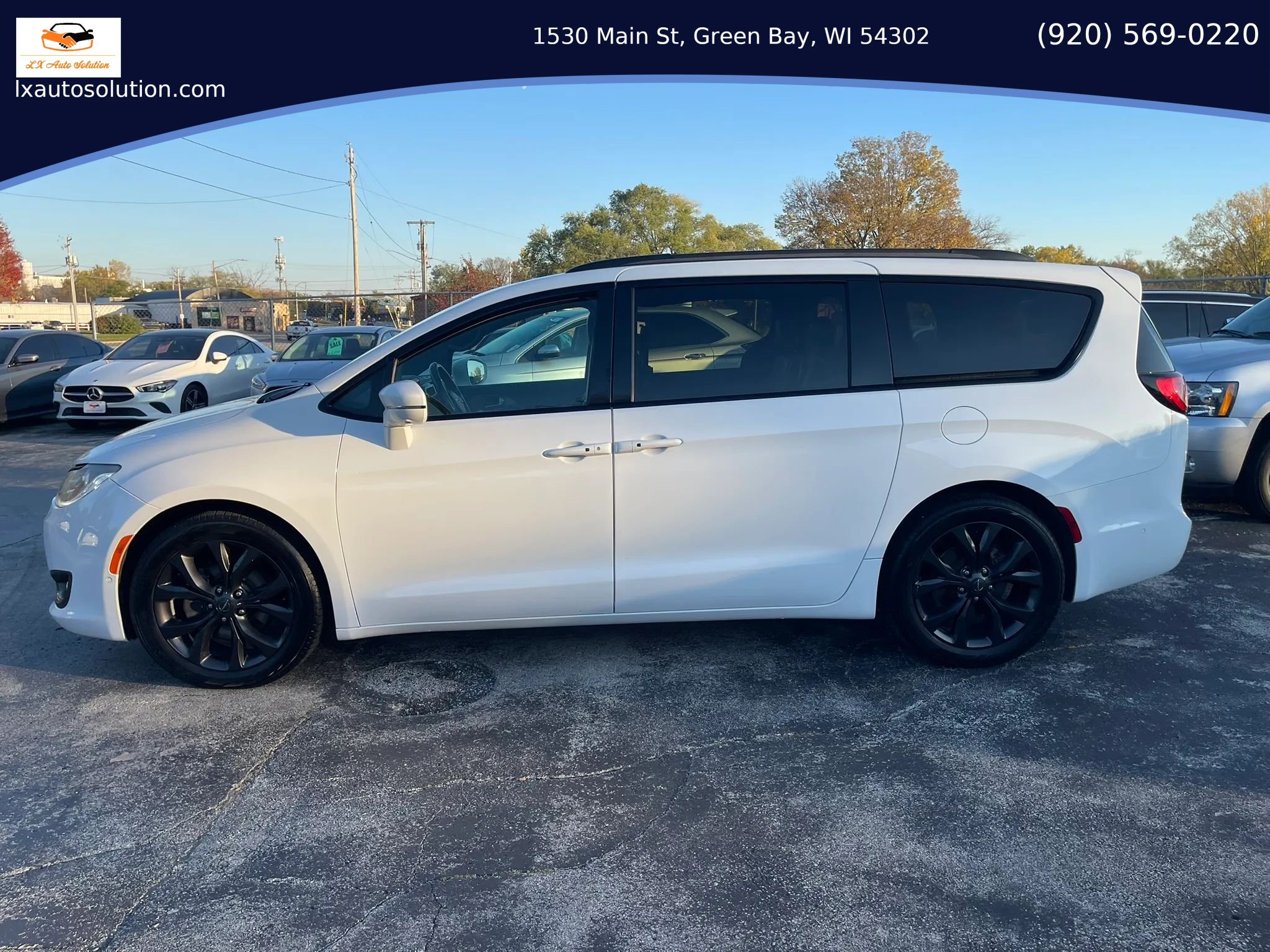 Used 2019 Chrysler Pacifica Limited FWD image 15