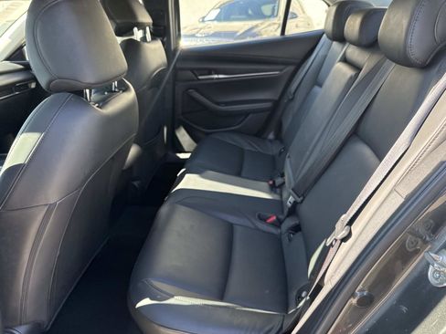 Used 2023 MAZDA MAZDA3 s image 12