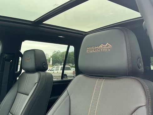 New 2025 Chevrolet Tahoe High Country image 13