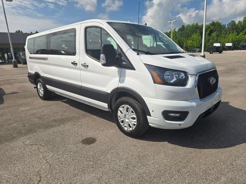 Used 2024 Ford Transit 350 XLT RWD image 2
