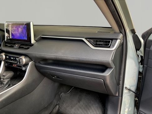 Used 2023 Toyota RAV4 XLE FWD image 26