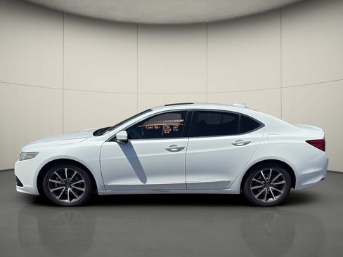 Used 2015 Acura TLX V6 w/ Technology Package FWD image 4