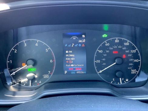 Used 2024 Toyota Corolla SE FWD image 25