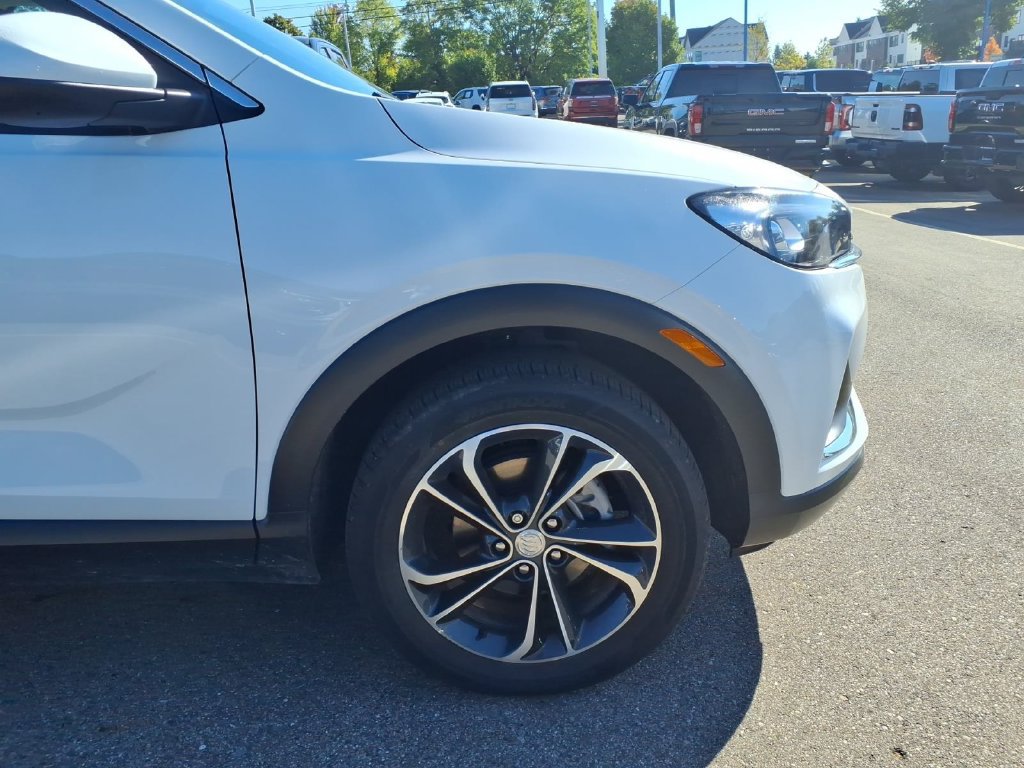Used 2020 Buick Encore GX Essence AWD/4WD image 24