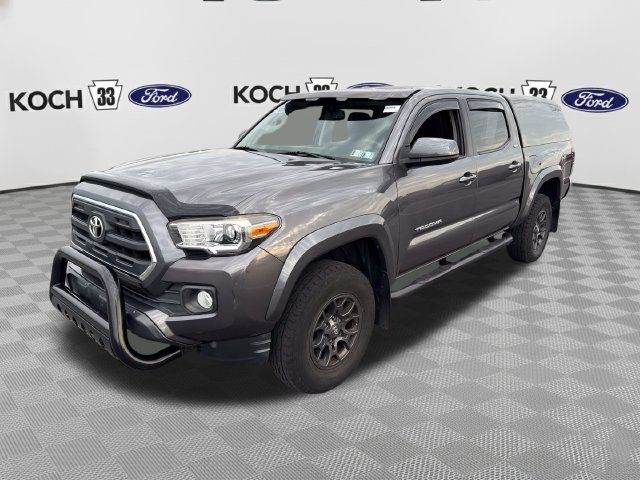 Used 2017 Toyota Tacoma SR5 w/ Tow Package AWD/4WD image 3