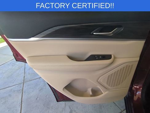 Certified 2025 Jeep Grand Cherokee Limited AWD/4WD image 28