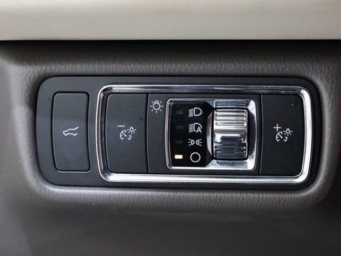 Used 2022 Lincoln Aviator Reserve w/ Equipment Group 201A RWD image 22
