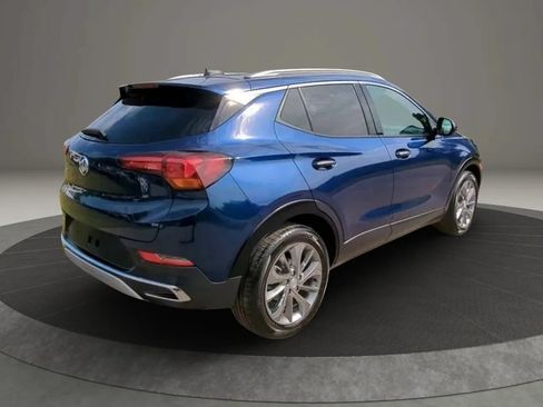 Used 2023 Buick Encore GX Essence w/ Experience Buick Package FWD image 4