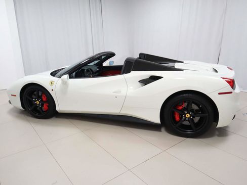 Certified 2018 Ferrari 488 Spider RWD image 16
