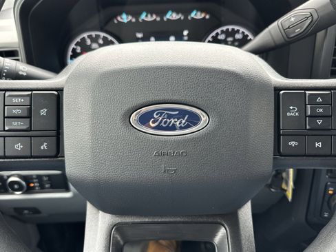 New 2026 Ford F350 XL w/ XL Chrome Package image 21