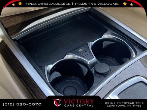 Used 2020 BMW 740i xDrive 740i xDrive w/ Cold Weather Package image 38