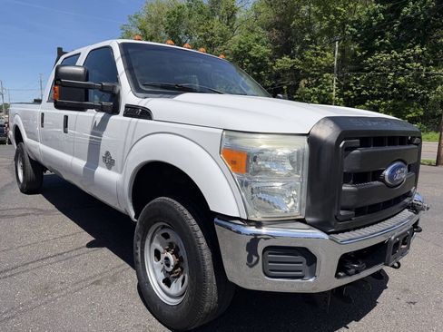 Used 2011 Ford F350 XL w/ PWR Equipment Group AWD/4WD image 9