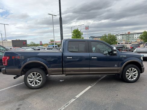 Used 2015 Ford F150 Lariat w/ Equipment Group 502A Luxury AWD/4WD image 6
