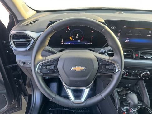 Certified 2024 Chevrolet TrailBlazer LT w/ Convenience Package image 13