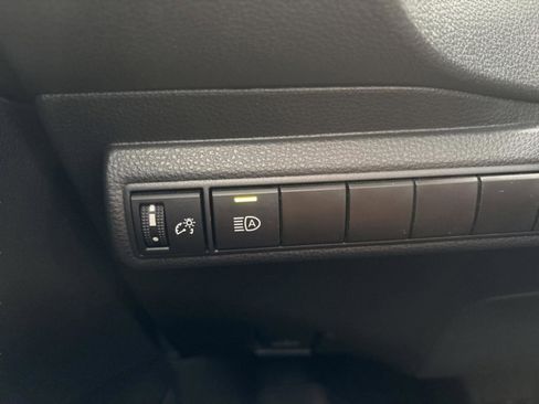 Certified 2024 Toyota Corolla LE image 24