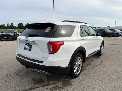 Used 2024 Ford Explorer XLT w/ Equipment Group 202A