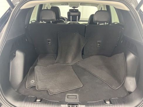 Used 2022 Ford Escape SEL image 9