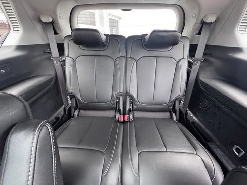 Used 2024 Jeep Grand Cherokee L Limited w/ Luxury Tech Group II AWD/4WD image 30
