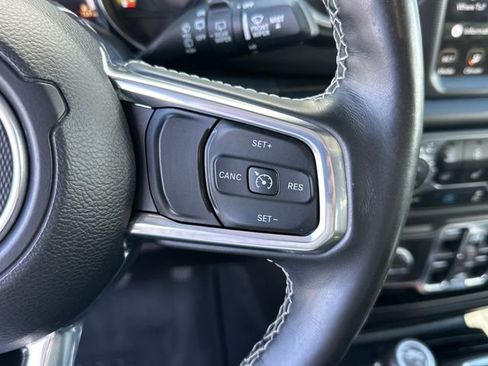 Used 2021 Jeep Wrangler Unlimited Sahara w/ Cold Weather Group AWD/4WD image 21