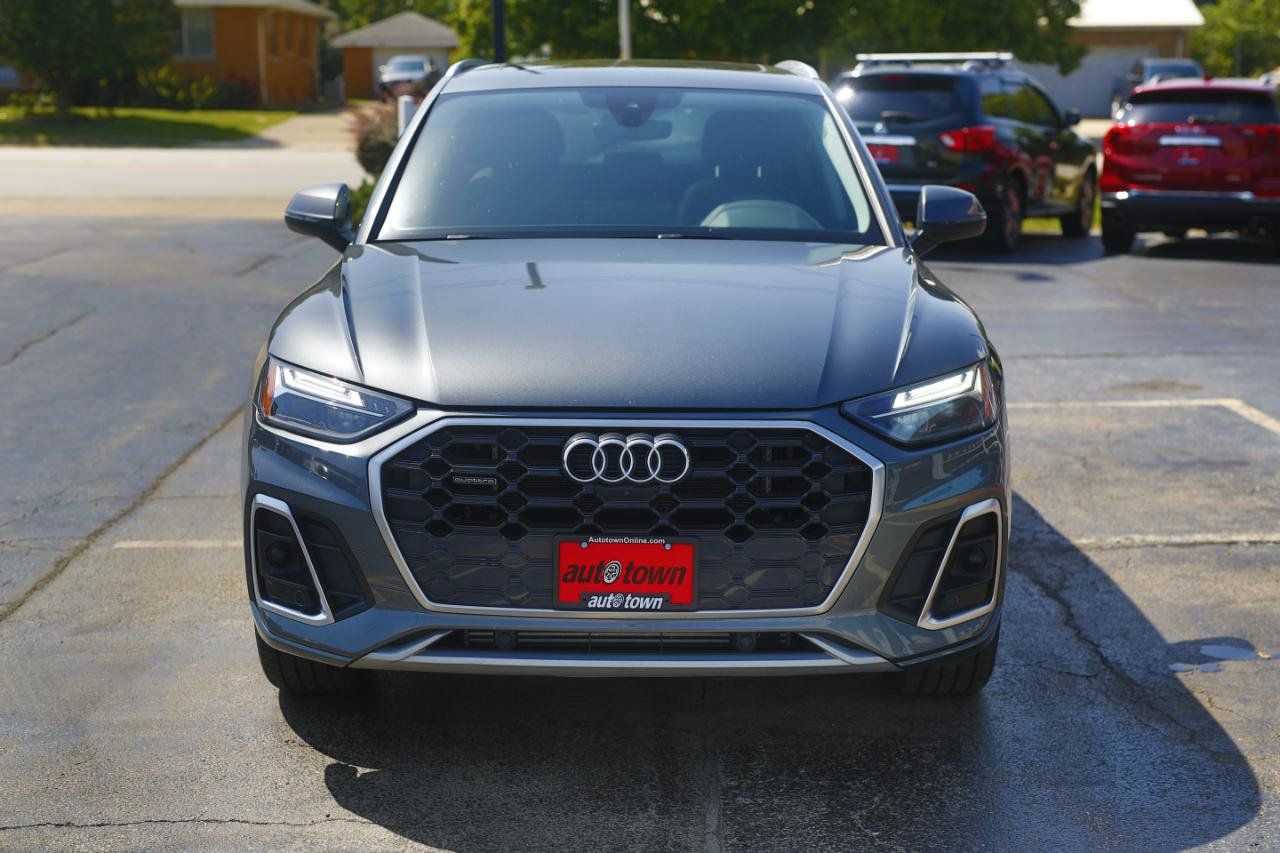 Used 2021 Audi Q5 e Premium Plus w/ Premium Plus Package AWD/4WD image 2