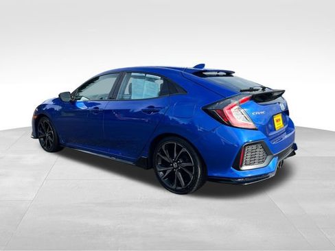 Used 2018 Honda Civic Sport image 6
