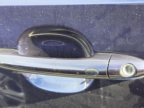 Used 2021 Kia Sedona EX image 6