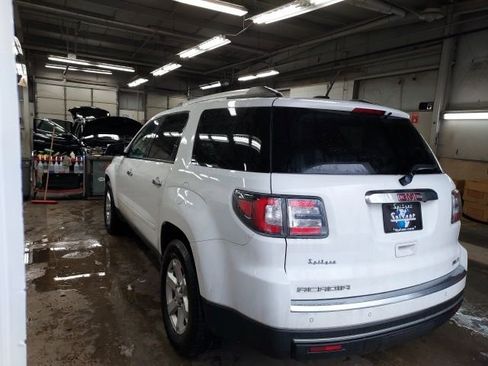 Used 2016 GMC Acadia SLE image 6