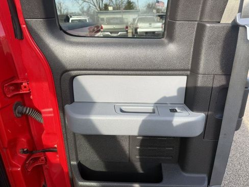 Used 2012 Ford F150 XLT w/ XLT Chrome Pkg RWD image 13