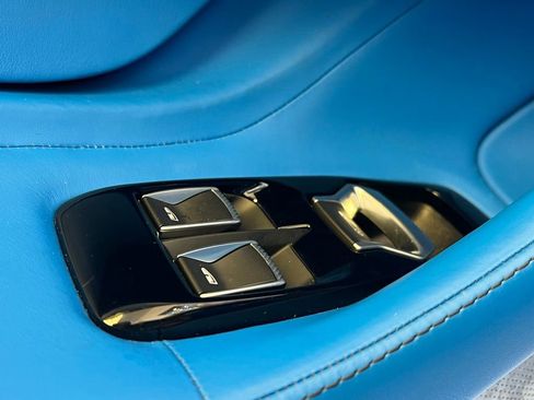 Used 2022 McLaren GT image 14