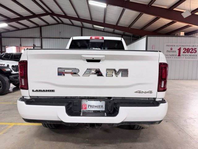 Used 2026 RAM 2500 Laramie AWD/4WD image 4