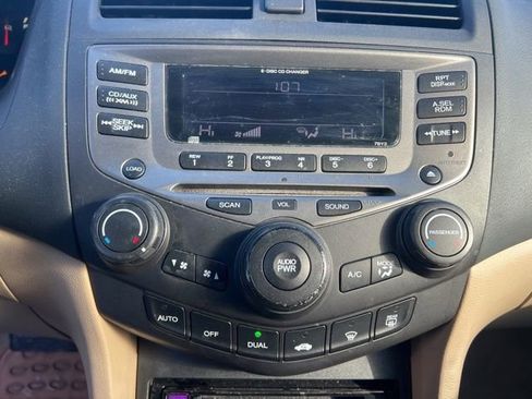 Used 2006 Honda Accord EX image 18