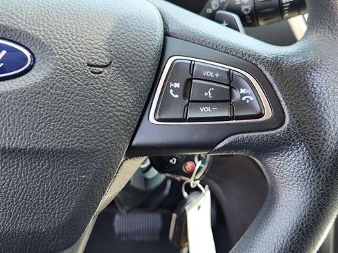 Used 2017 Ford Escape SE FWD image 23