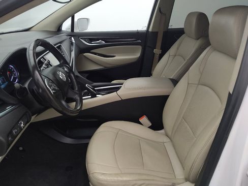 Used 2019 Buick Enclave Essence FWD image 17