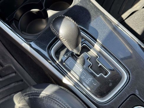 Used 2019 Mitsubishi Outlander SE AWD/4WD image 28