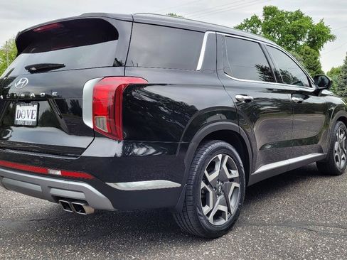 Used 2024 Hyundai Palisade Limited FWD image 6