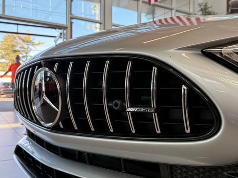 Used 2023 Mercedes-Benz SL 43 AMG w/ Driver Assistance Package image 15