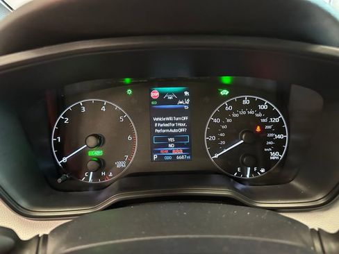 Certified 2024 Toyota Corolla SE AWD/4WD image 19