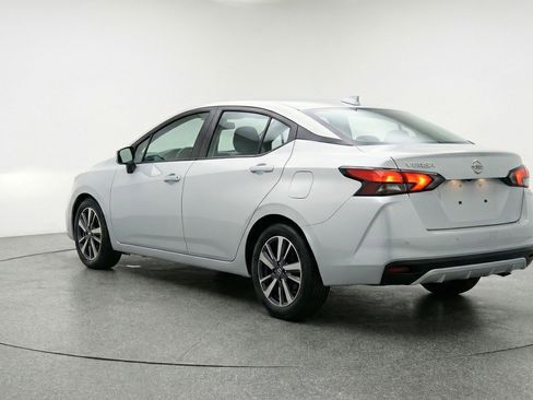 Used 2025 Nissan Versa SV FWD image 6