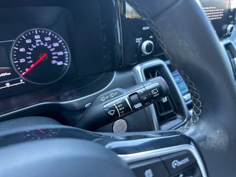 Used 2022 Kia Sorento S w/ Panoramic Sunroof Package FWD image 26