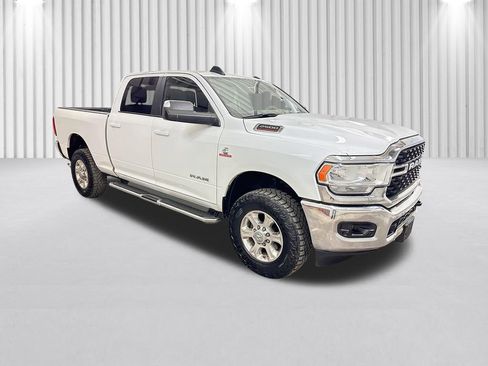 Used 2022 RAM 2500 Big Horn w/ Level 1 Equipment Group AWD/4WD image 2