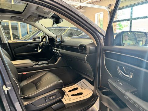Used 2023 Honda Pilot Elite image 35