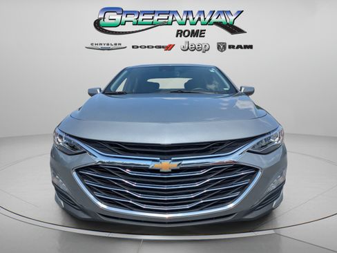 Used 2024 Chevrolet Malibu LT FWD image 3