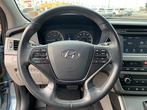 Used 2017 Hyundai Sonata Sport w/ Value Edition Package 02 image 14