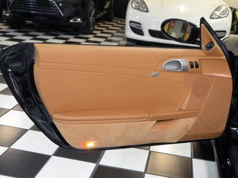 Used 2008 Porsche Boxster image 17