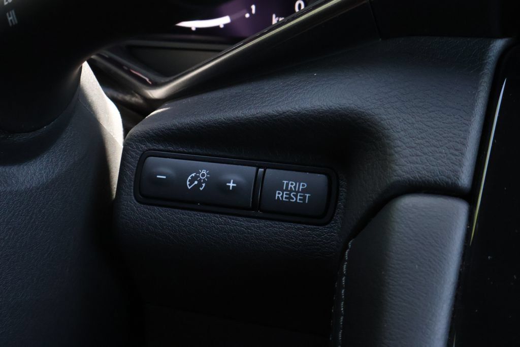 Used 2023 Nissan Z w/ Floor Mat Package (L93) RWD image 35