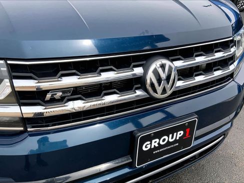 Used 2018 Volkswagen Atlas SEL w/ R-Line Package AWD/4WD image 30