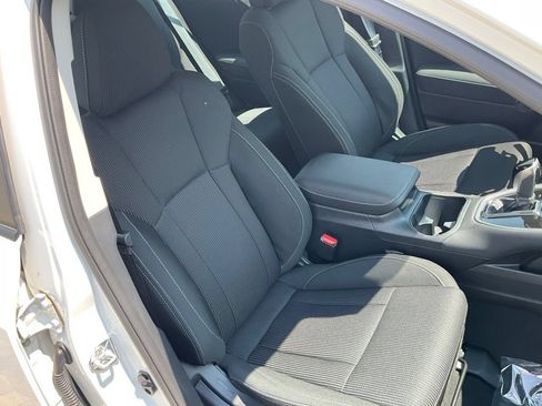 Used 2025 Subaru Legacy Premium AWD/4WD image 15
