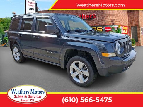 Used 2014 Jeep Patriot Latitude image 1